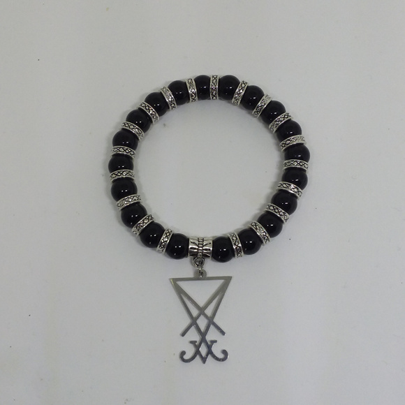 Luny's Emporium Jewelry - Sigil of Lucifer & Black Onyx stretchy bracelet